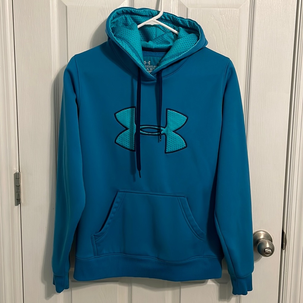 Brand: Under Armour, Size: M, Color: Blue